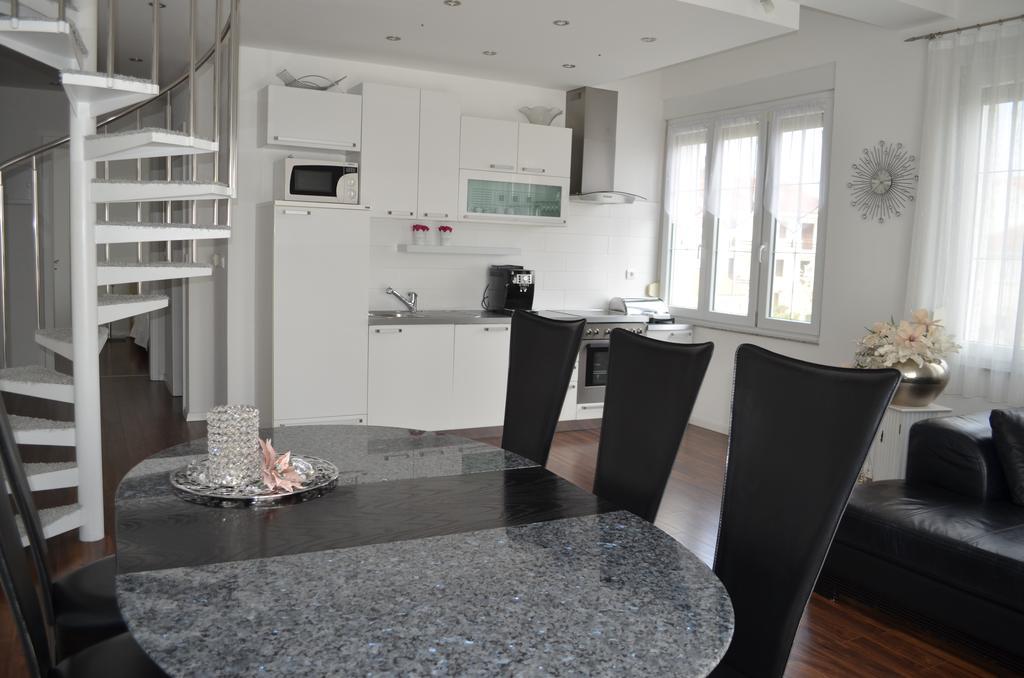 Luxury Apartments Zana Zára Kültér fotó