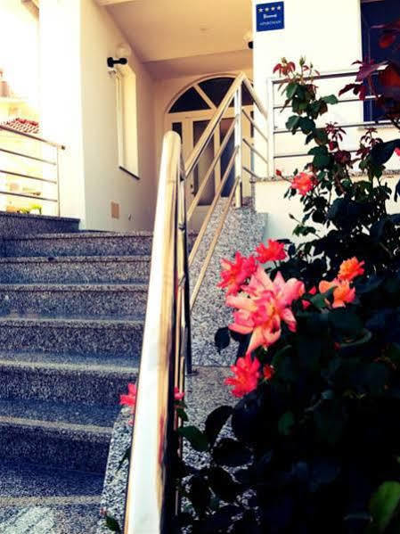 Luxury Apartments Zana Zára Kültér fotó